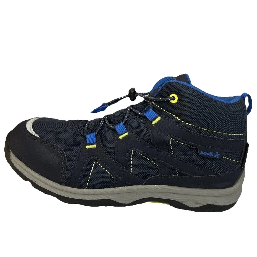 KAMIK Unisex Hiking Shoes Canadian Outdoor Athletic Waterproof ToggleLace W6 NEW